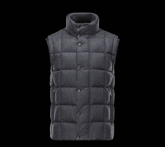 piumino smanicato moncler tenay