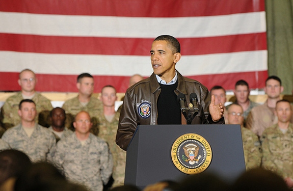 Barack Obama e il suo A-2 Air Force Jacket