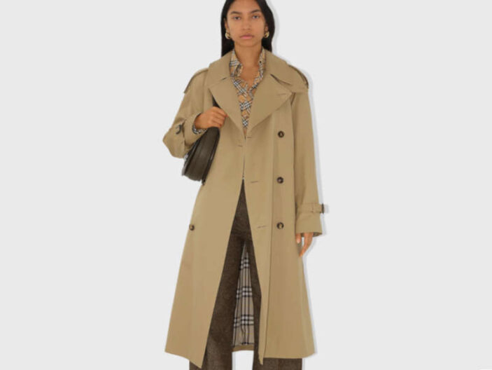 Trench Donna Burberry. Eleganza in doppiopetto.